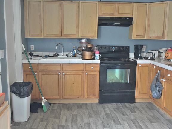 2nd image of 1204 Cactus Ave