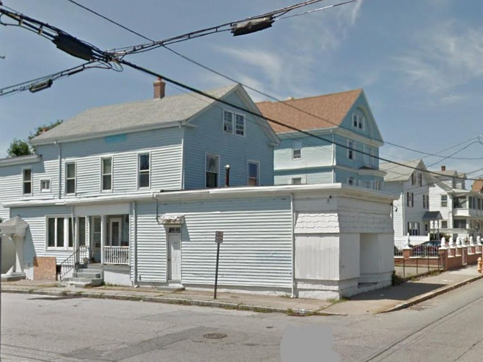 305 Prospect St Pawtucket RI Zillow