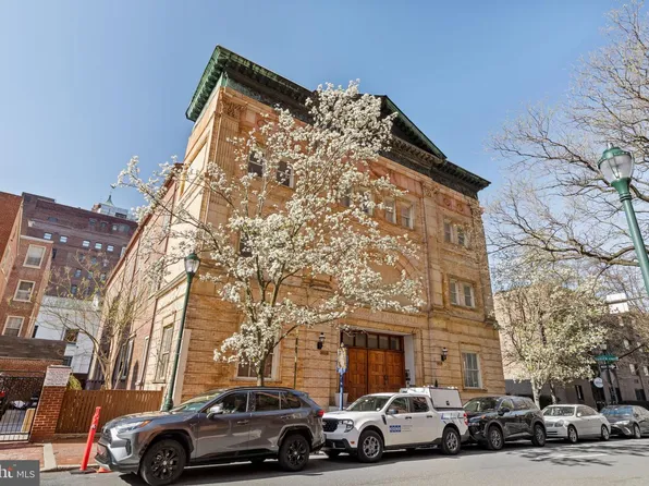 802 Locust St #Penthouse, Philadelphia, PA 19107