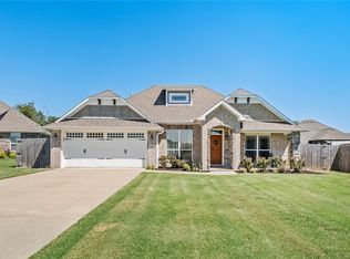 204 Adams St, Pea Ridge, AR 72751