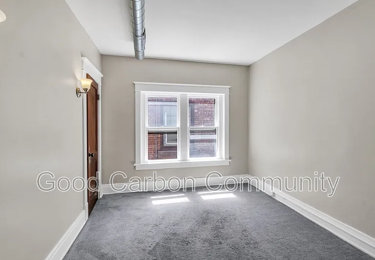 79 Saranac Ave #UPPER — Photo 16