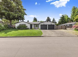 374 Carthage Ave, Eugene, OR 97404