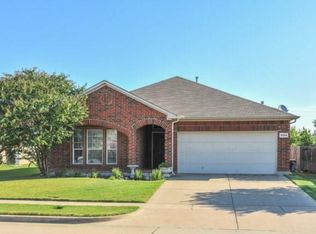 8004 Joshua Tree Ct, Arlington, TX 76002