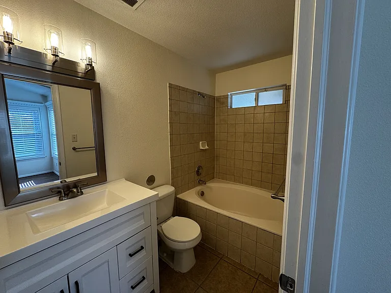 14344 Desert Shadow Dr — Photo 6