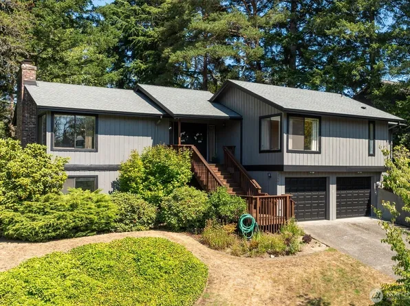2461 Park Hill Drive, Longview, WA 98632