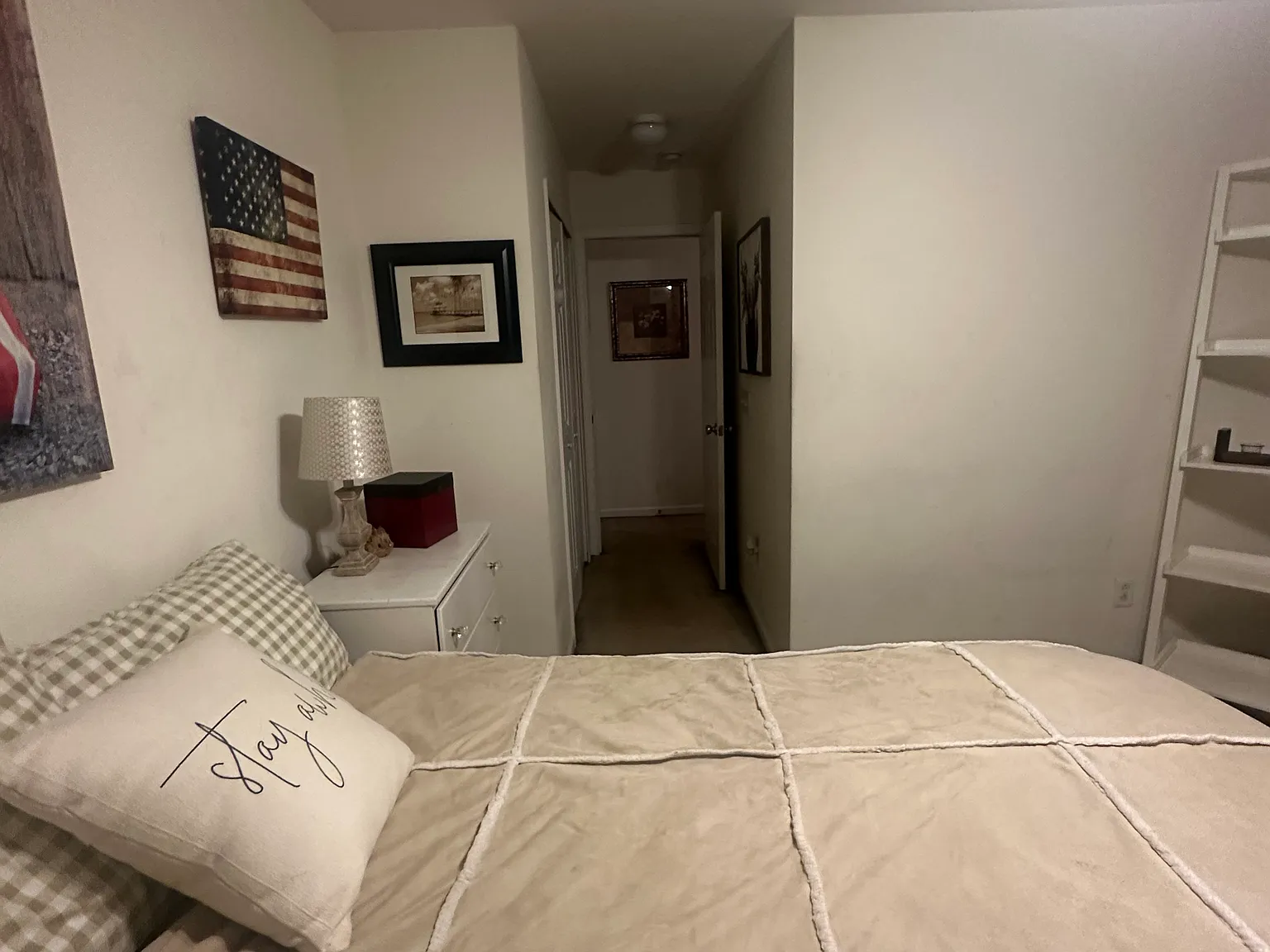 3 bed, 2.5 bath, $900 — Photo 4