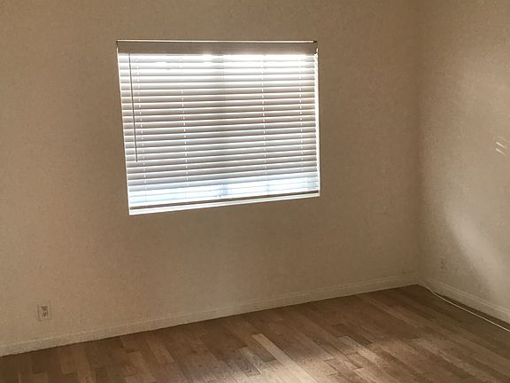 2nd image of 10933 Calvert St #6
