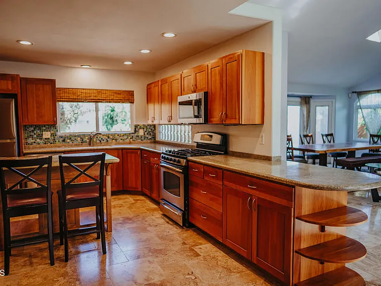 7314 Wallaby St — Photo 3