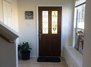 201 Drake Run Ln, Dickinson, TX 77539