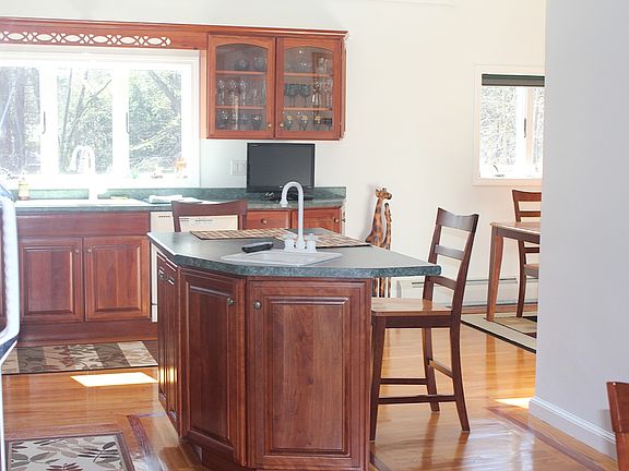 Large, bright kitchen
