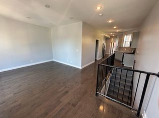 1240 S Fairfield Ave #F3, Chicago, IL 60608