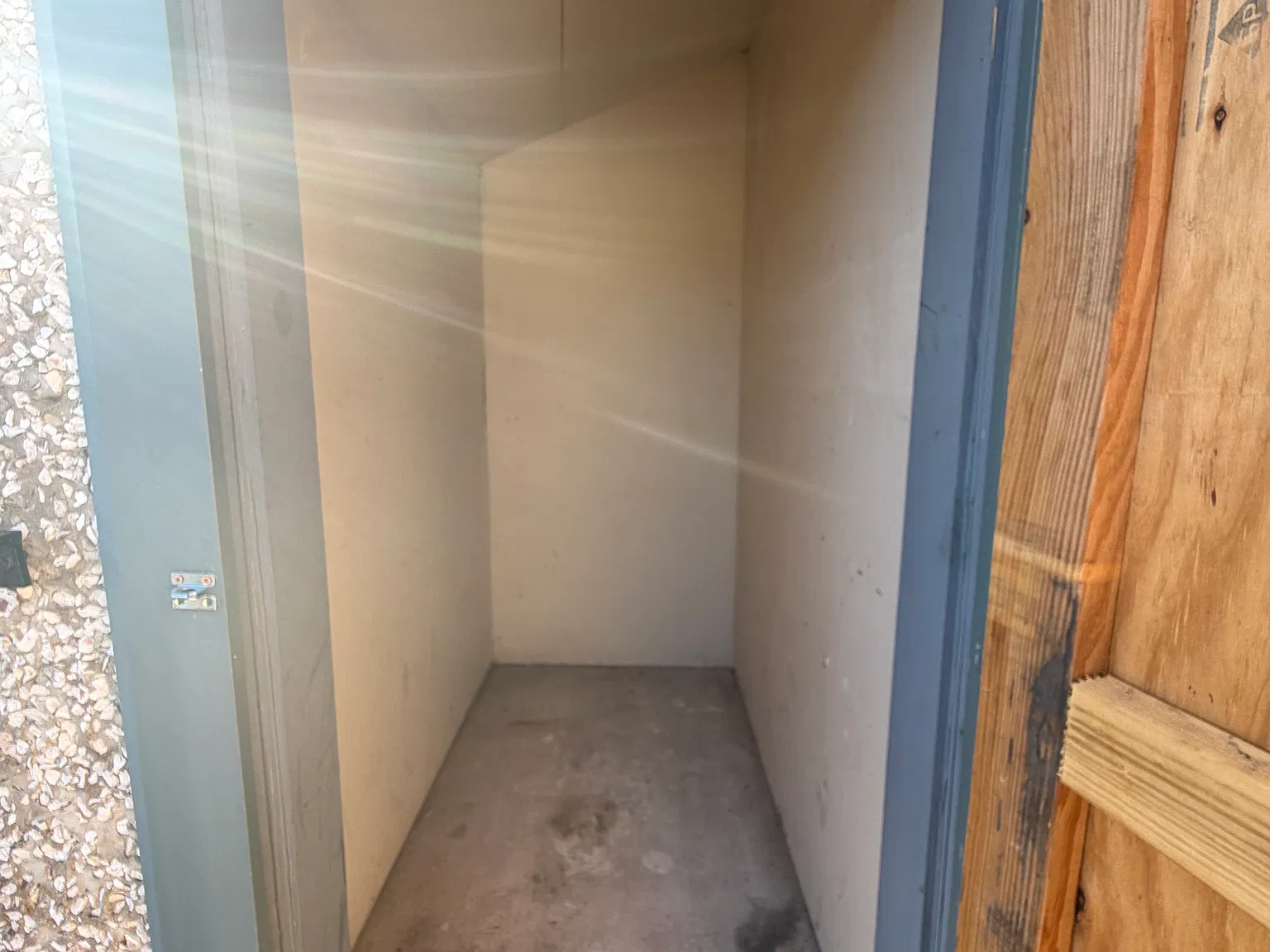 910 Brett Dr Unit 18 — Photo 3