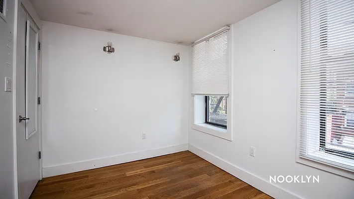 Rented by Nooklyn NYC LLC | media 7