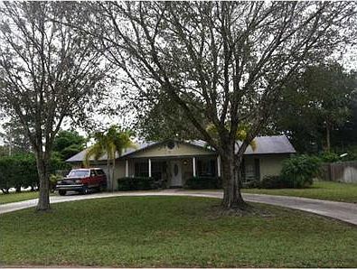 1st image of 1370 42nd Ave