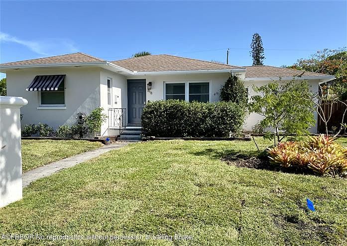 1st image of 818 Forest Hill Blvd