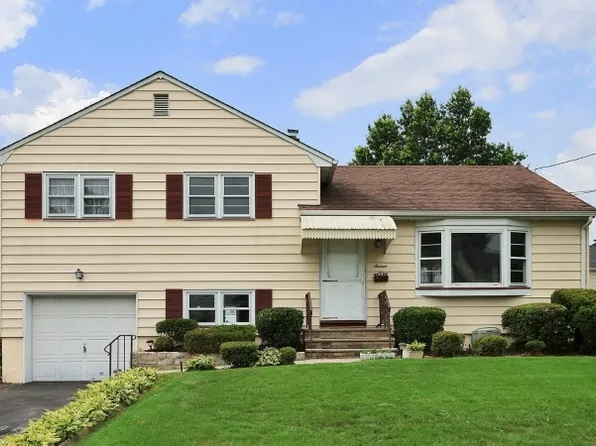 16 Cutler Pl, Clark Twp., NJ 07066