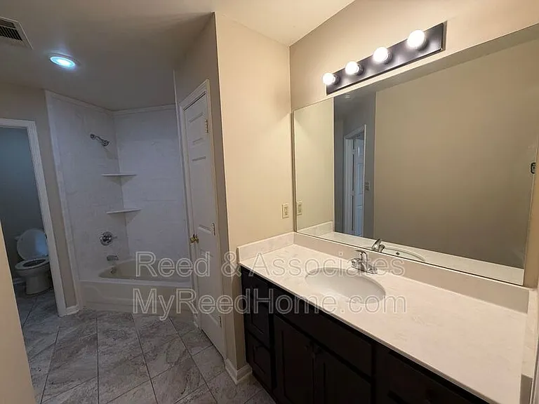 5632 Pecan Trce — Photo 12