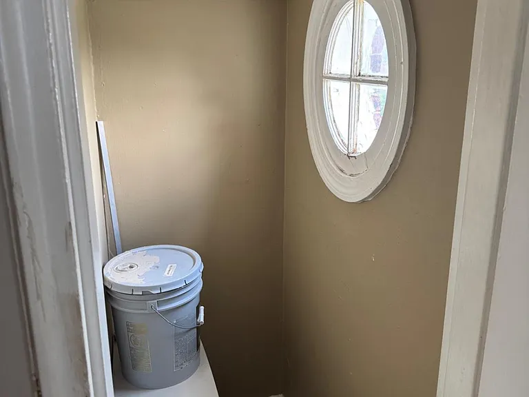19 Auburn Ct #B — Photo 9
