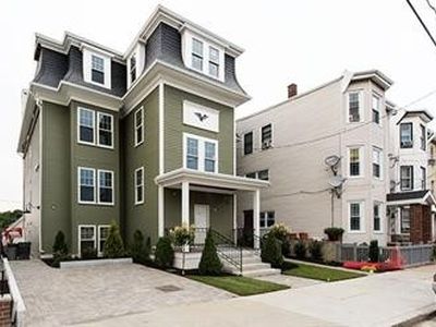 214 E Eagle St, East Boston, MA, 02128