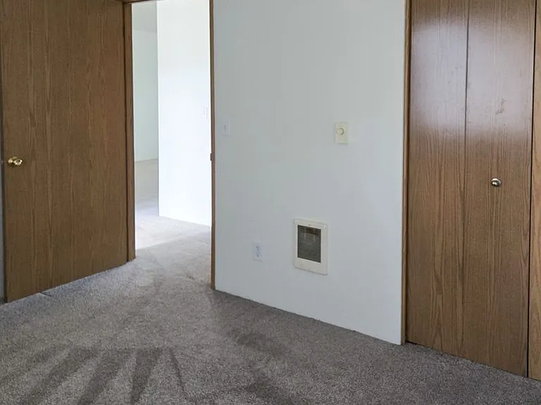 North Salem Apartment Complex With Washer/Dryer! ~ Camelot — Photo 53