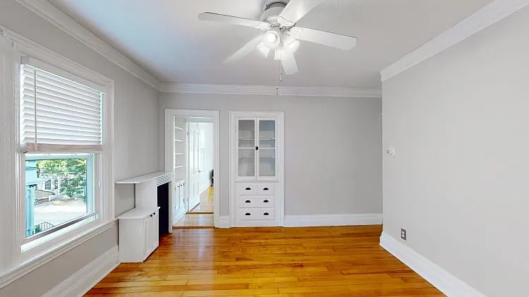 87 Irving St #2 — Photo 8