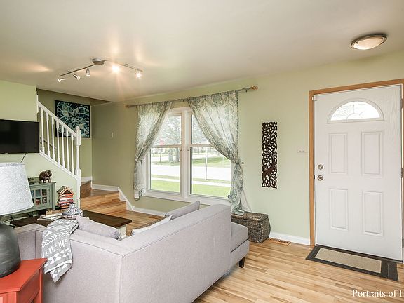 3rd image of 2306 Glenview Ct #2306