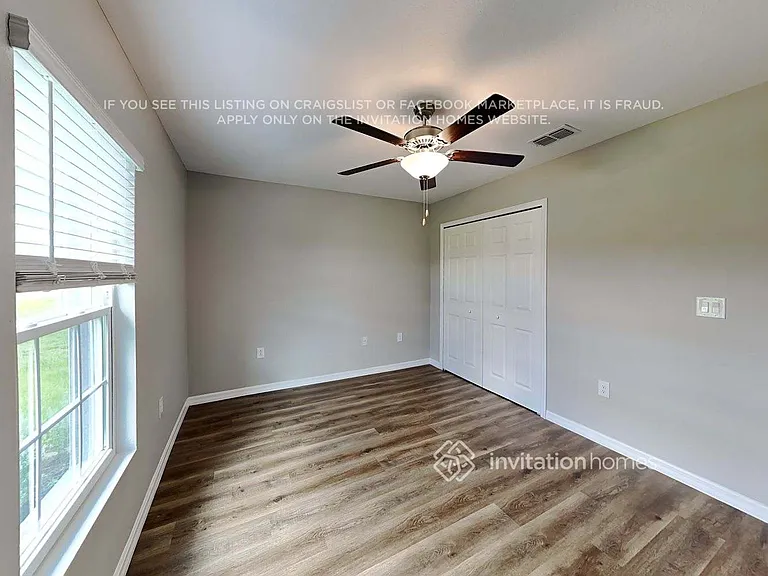 725 NW Juanita Ct — Photo 12