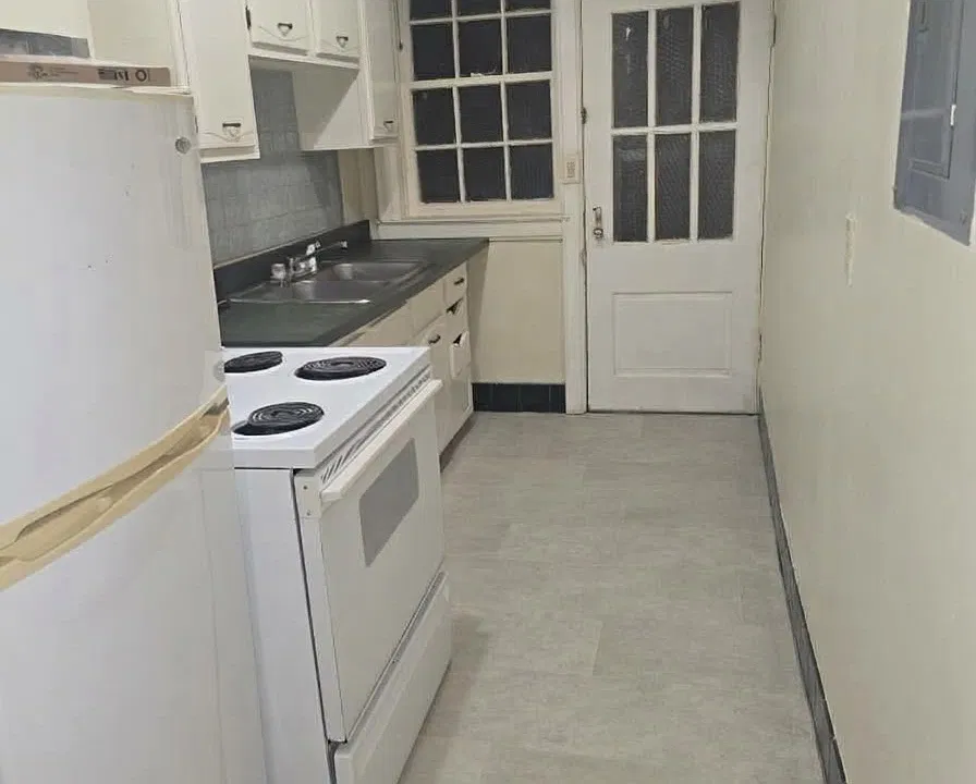 1611 Franklin Ave #D