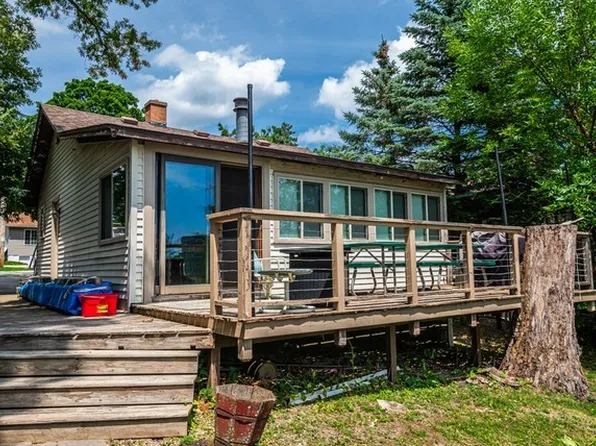 24015 64th Pl, Salem, WI 53168