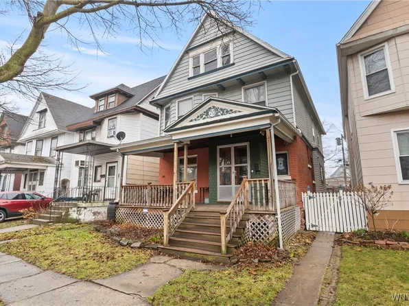 70 Hoyt St, Buffalo, NY 14213
