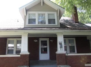 1017 W Prairie Ave, Decatur, IL 62522