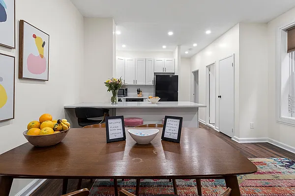 Sold by Redfin Real Estate | media 10