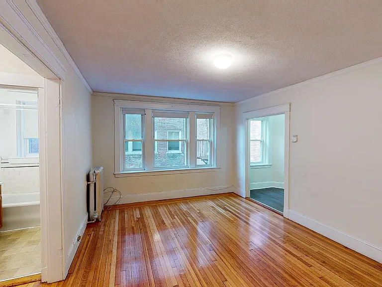 88 Washington St #10 — Photo 6