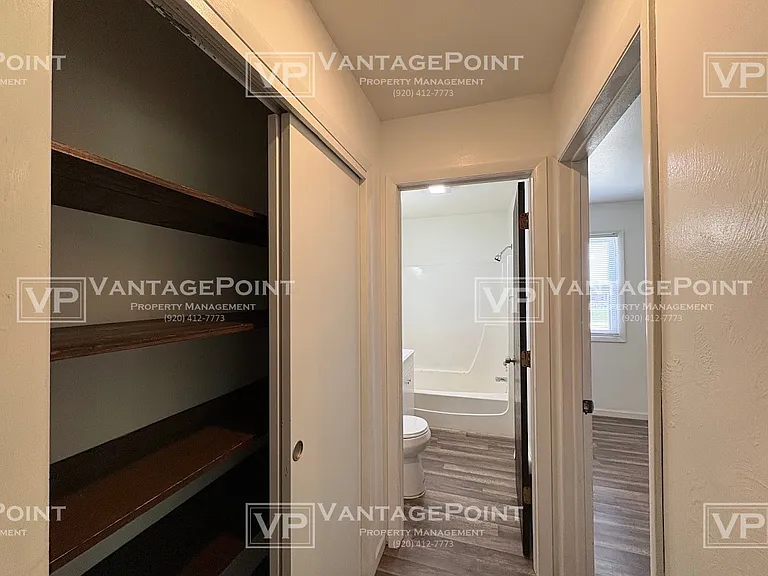 1234 S Erie St #6 — Photo 8