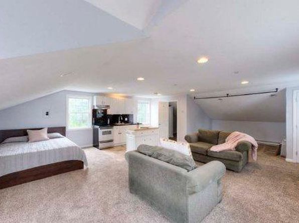 (undisclosed Address)