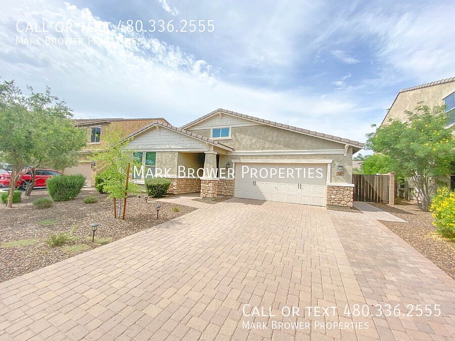 1st image of 3842 E Alfalfa Dr