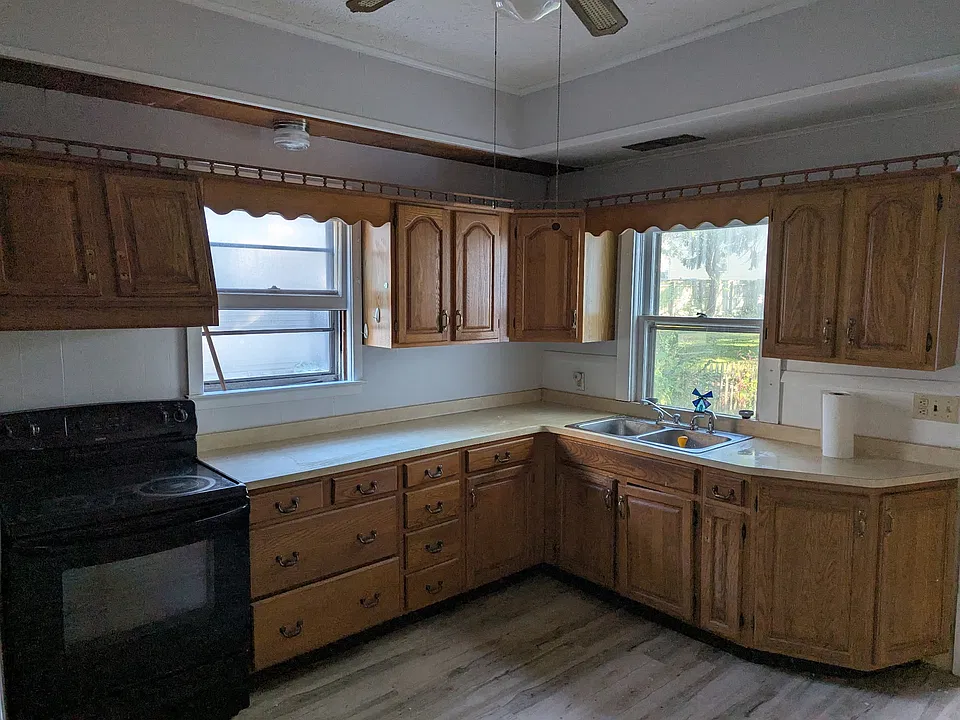35 Spring St #1
