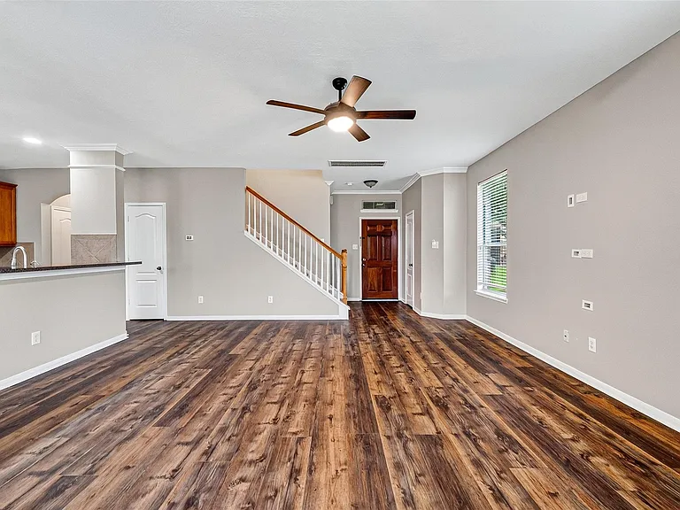 5403 Canyon Hollow Dr — Photo 12