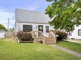 821 Clement St, Joliet, IL 60435