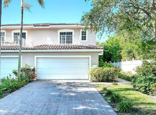 2560 NE 11th Street, Pompano Beach, FL 33062