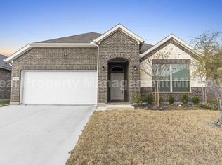 1141 Southwark Dr, Justin, TX 76247
