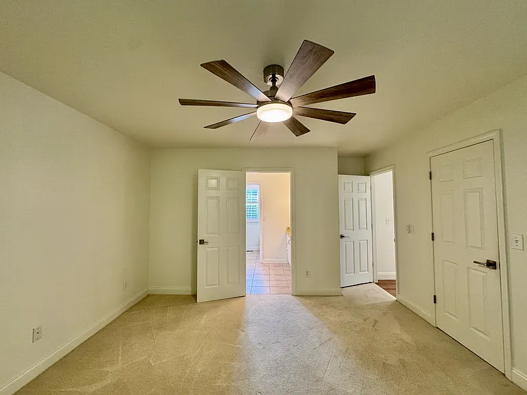 220 Konawa Ln — Photo 14