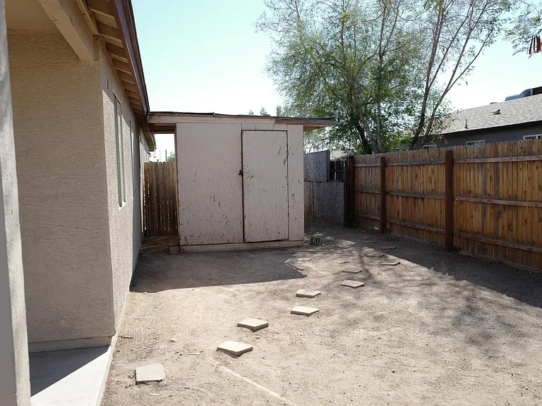1722 W Carol Ave #2 — Photo 17