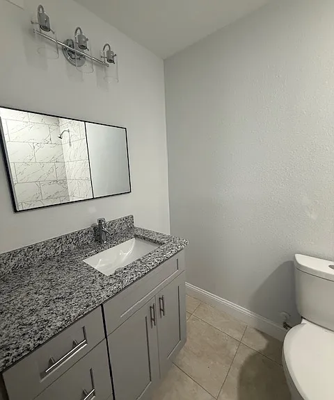 Pacifico Apartments — Photo 22