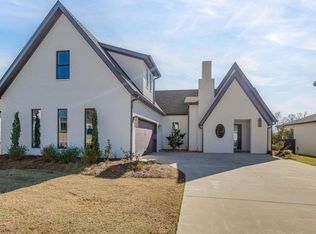 121 Belle Vue Dr, West Monroe, LA 71291