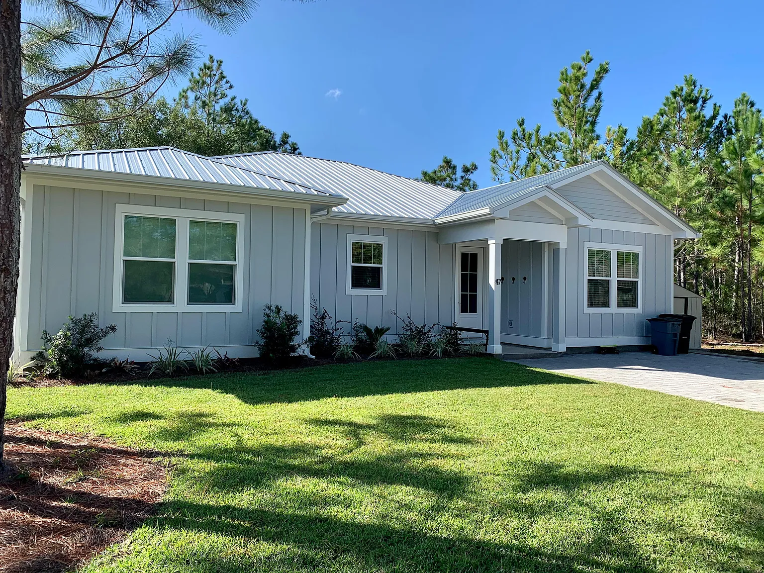 4 bed, 1982 sqft, $3,600 — Photo 1