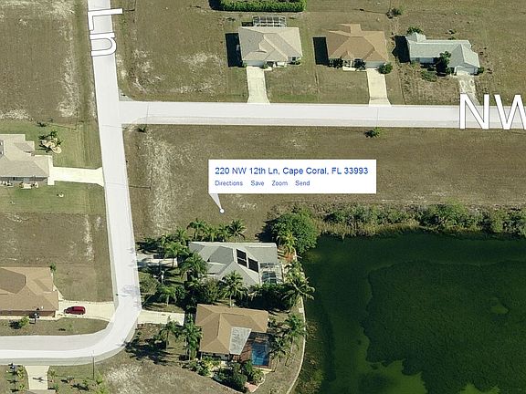 5th image of 220 NW 12th Ln