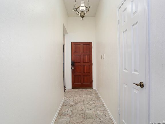 5th image of 7551 Tantara Ct