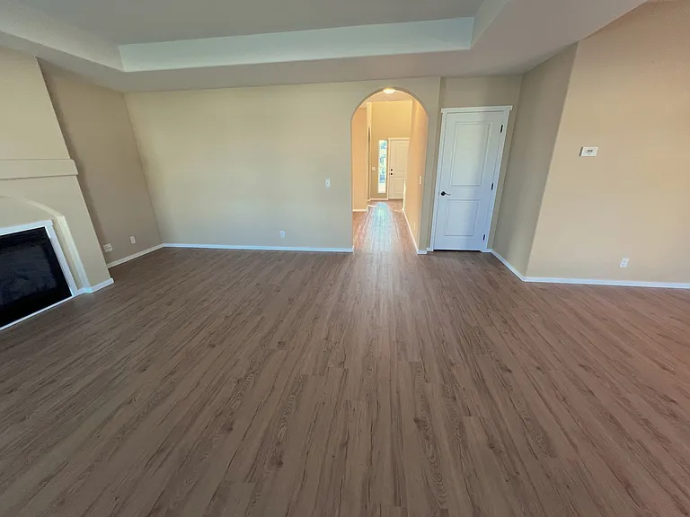4605 W Magrath Dr — Photo 37
