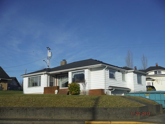 3rd image of 700 W Pioneer Ave